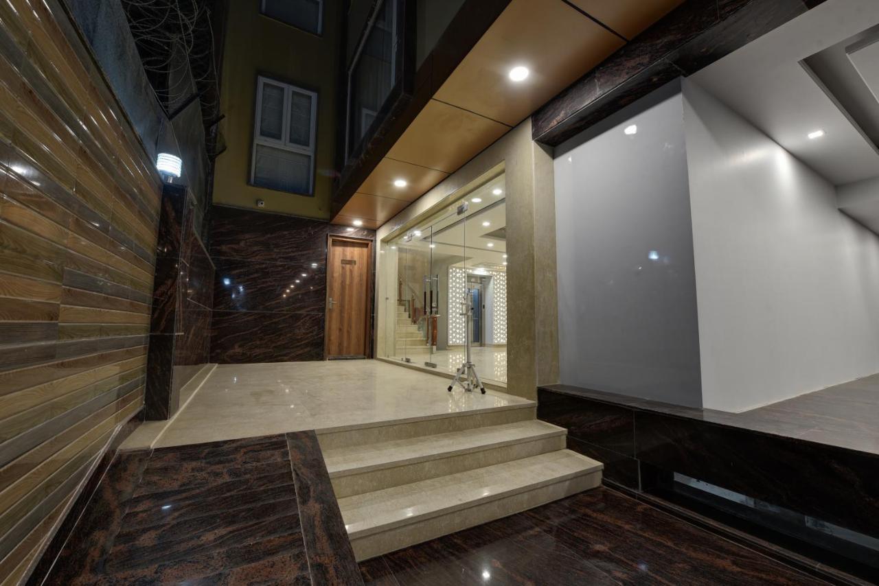 Hotel Golden Tree Noida Zewnętrze zdjęcie