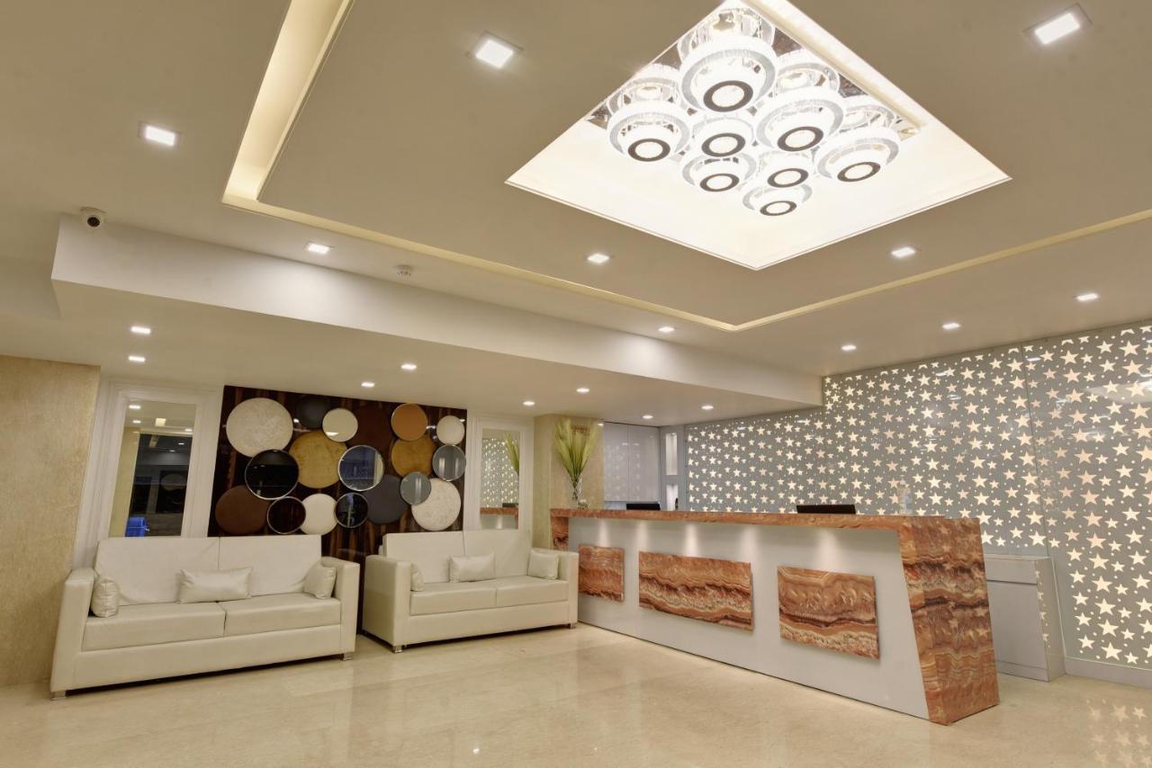 Hotel Golden Tree Noida Zewnętrze zdjęcie