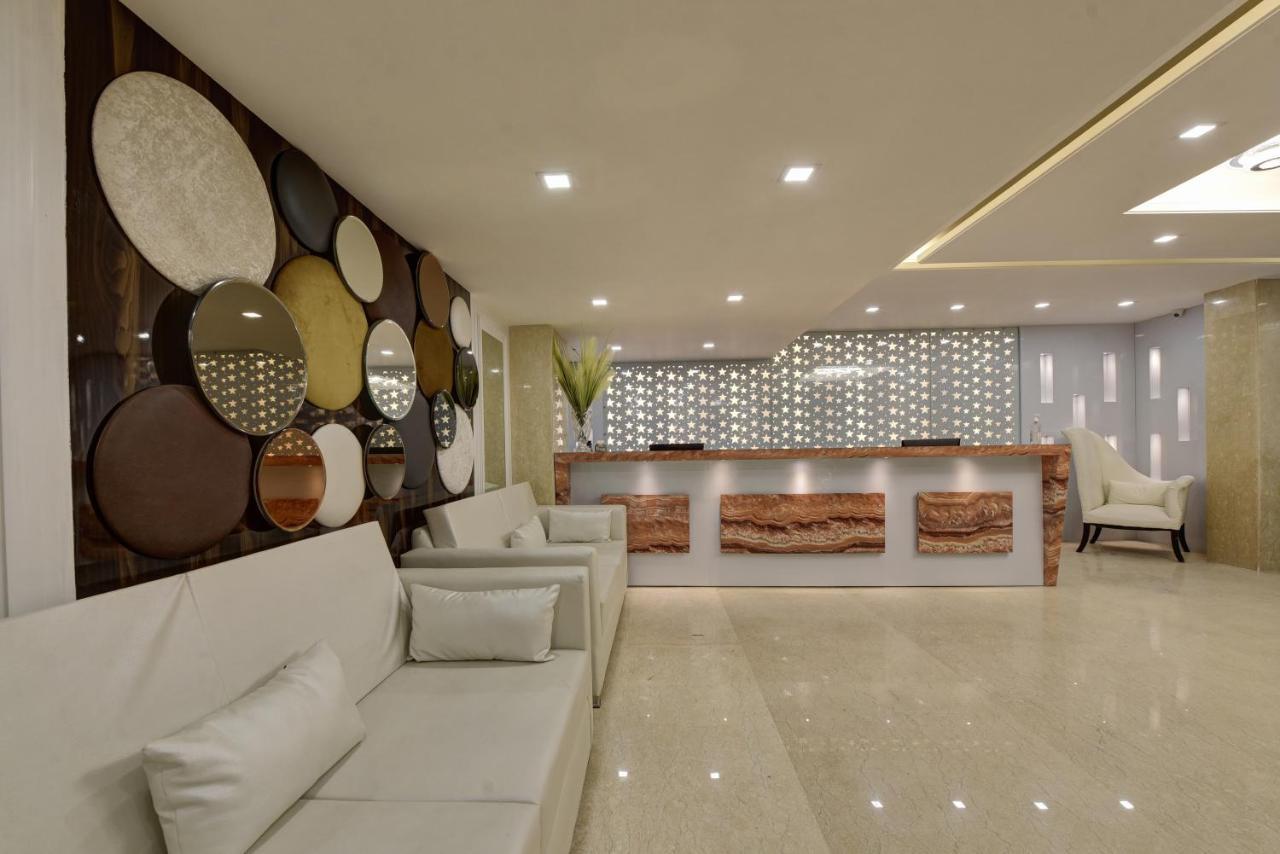 Hotel Golden Tree Noida Zewnętrze zdjęcie