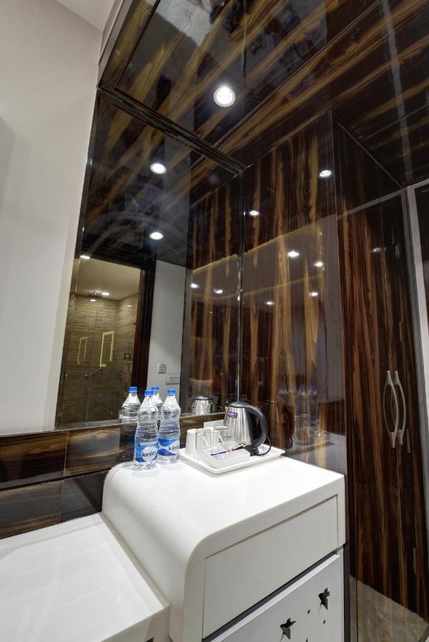 Hotel Golden Tree Noida Zewnętrze zdjęcie