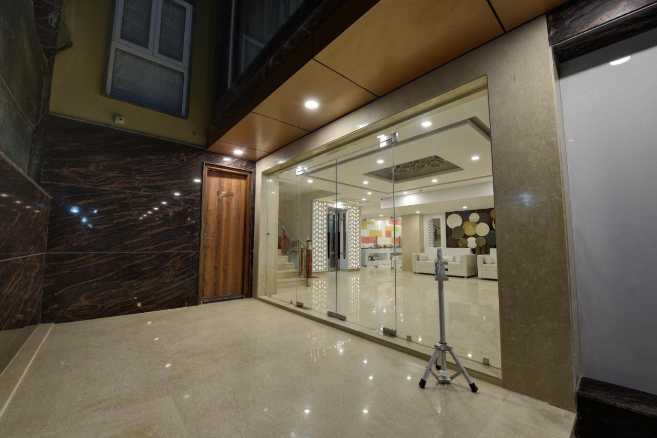 Hotel Golden Tree Noida Zewnętrze zdjęcie